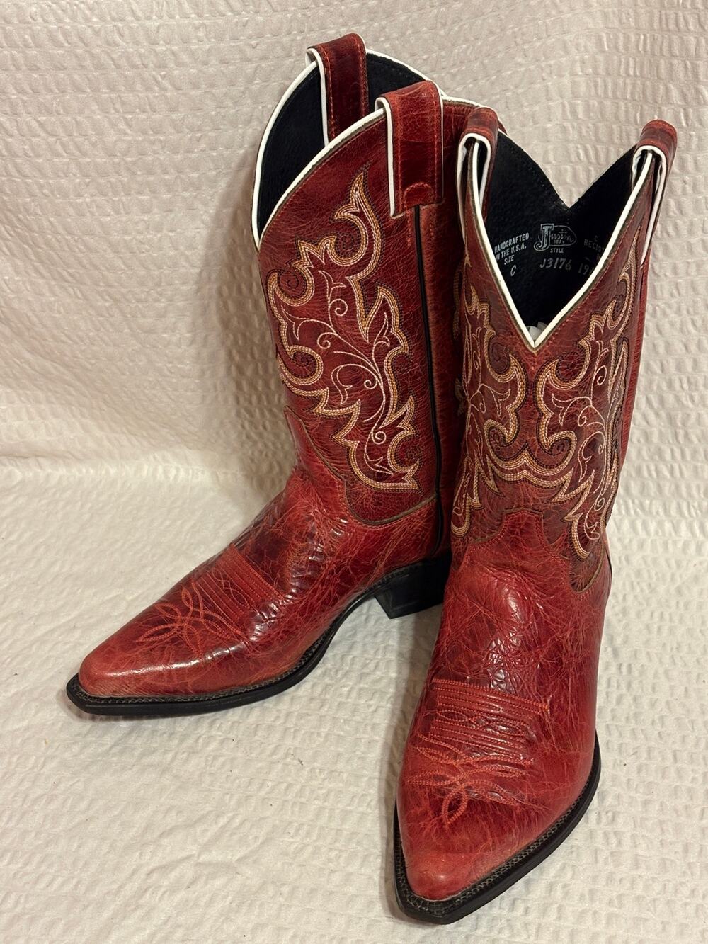 Justin Red Leather Women’s Western Cowboy Boots Snip Toe USA Size 7C Barely Worn
